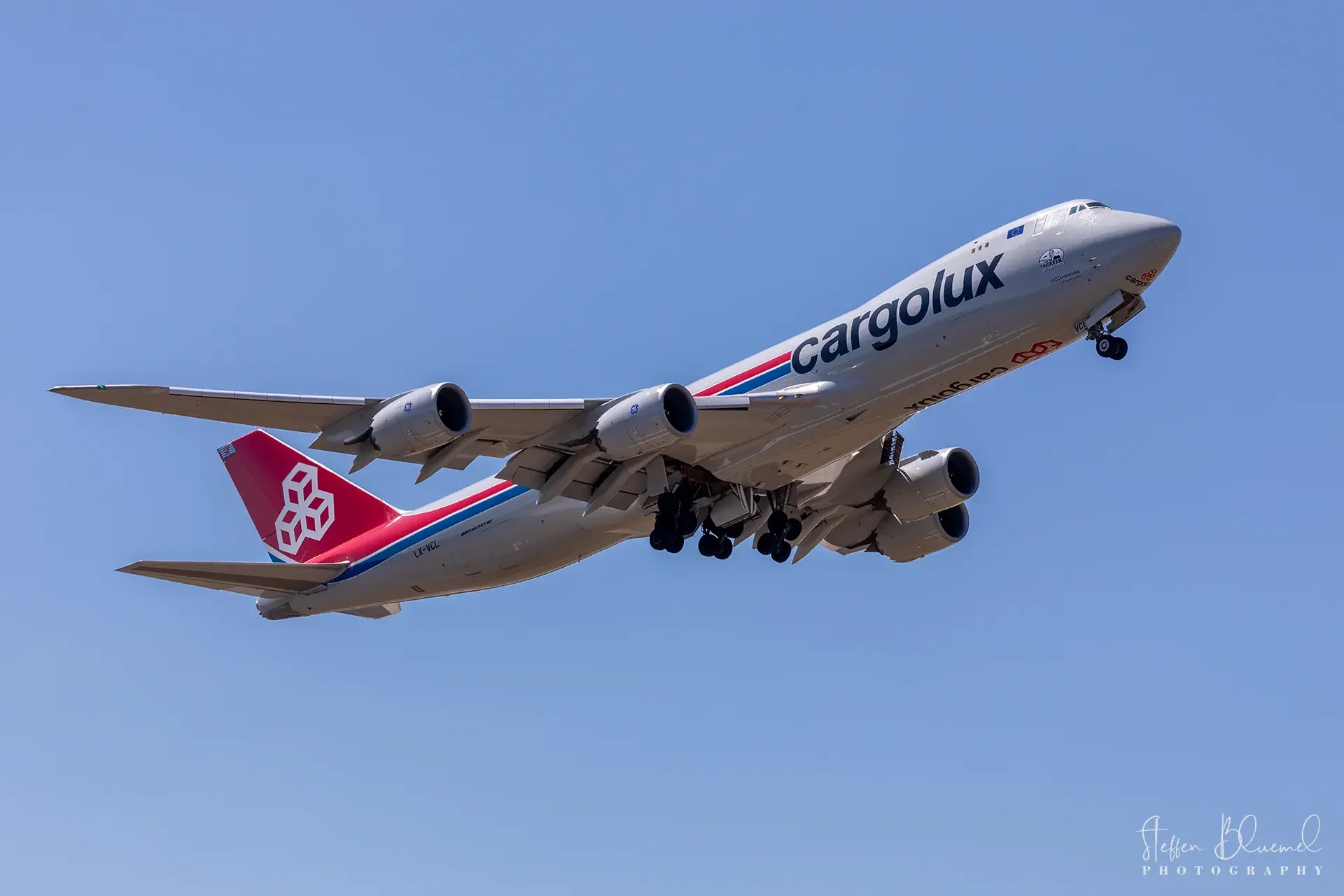 Boeing 747-8R7F LX-VCL Cargolux  Flughafen Luxemburg / LU